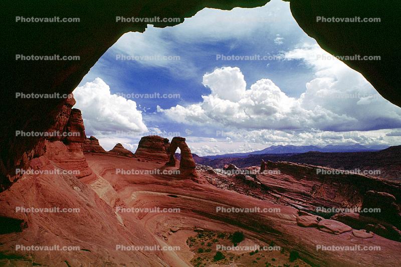 Delicate Arch from Frame Arch, Arches National Park