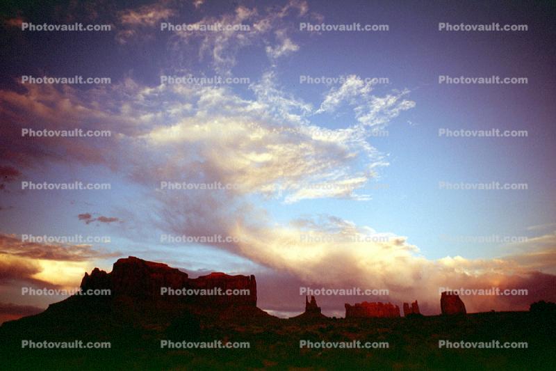 Monument Valley, Clouds