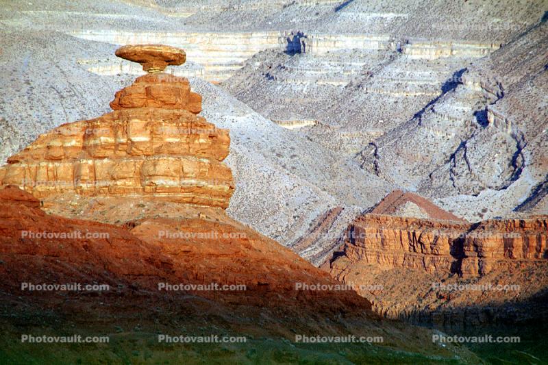 Mexican Hat Rock, erosion, sandstone formation, HooDoo, Spire