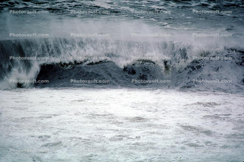 Stormy Seas, Ocean, Storm, Foam, Waves, Turbid, Splash, Pacifica, Northern California, Water, Pacific Ocean, Wet, Liquid, Seawater, Sea, Rough Ocean, turbulent