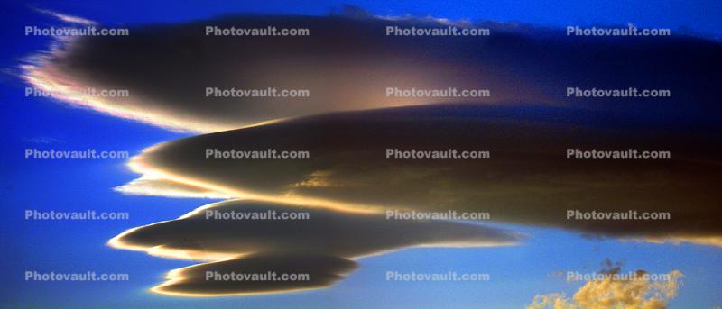 Lenticular Cloud, near Bend, silver-lining, Panorama, Sunset, Sunrise, Sunclipse, Sunsight, daytime, daylight