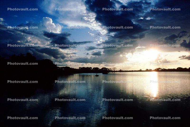 Sunset, Twilight, lake, water, clouds, Dusk, Dawn, Sunrise, Sunclipse, Sunsight, Cumulus Cloud, Reflection
