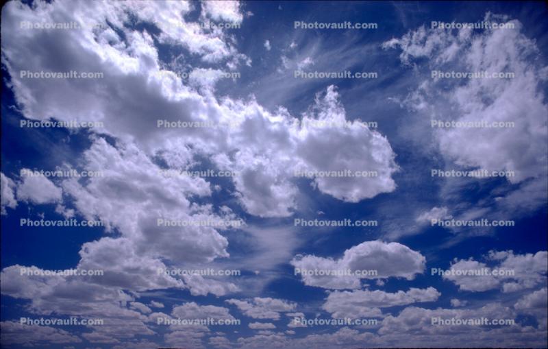 Cumulus, daytime, daylight, puffy clouds, puffball fractals
