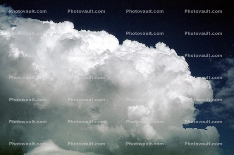 Cumulonimbus Clouds, daytime, daylight, ominous, face, smile, pareidolia