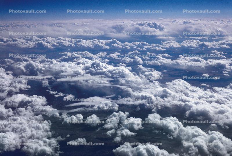 Cumulus Cloud Puffs, daytime, daylight