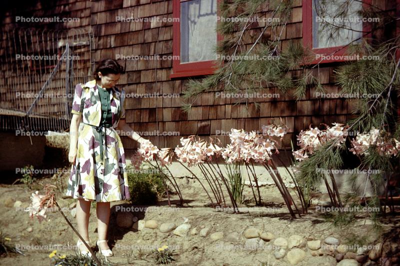 1940s, Garden