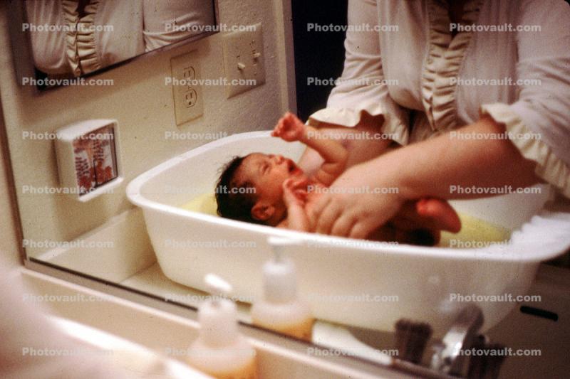 Newborn, one day old, Baby, washing, bathing, being washed, hands, infant, Childbirth