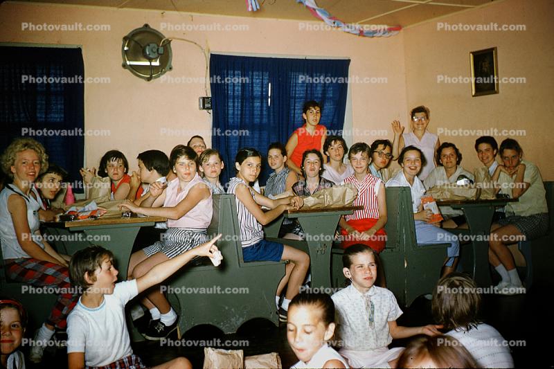 Schoolkids, 1950s