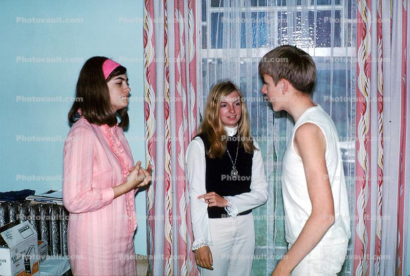 Girls, curtains, July 1968, 1960s