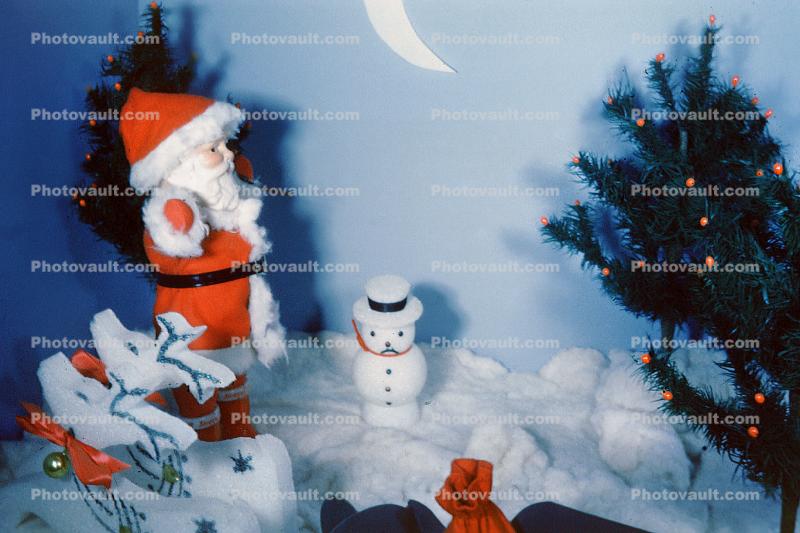 Santa Claus Diorama, Snowman, Hat, Cap, 1950s