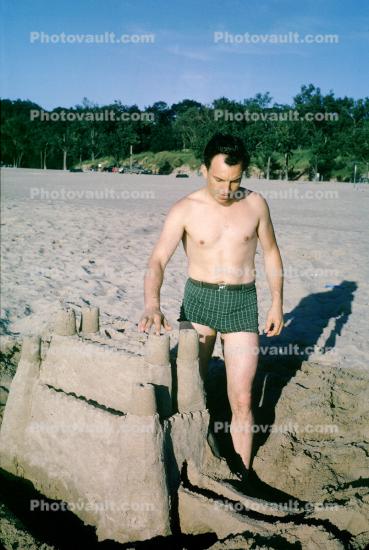 Man, Castle, swimsuit, trunks, October 1965, 1960s