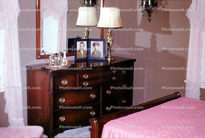 Dresser, drawer, shadow, Lamp, Mirror, Bed, Blanket, Woman, frames, Picture-Frame, 1940s
