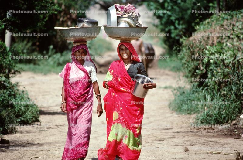 Woman Carrying a Balanced Tub on their head, Boral Village, Gujarat
