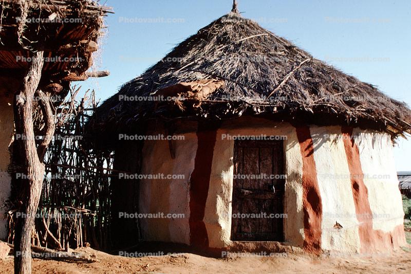 Thatched Roof House, Home, Grass Roofs, Building, roundhouse, house, Sof Omar, Holy Caves, Sod