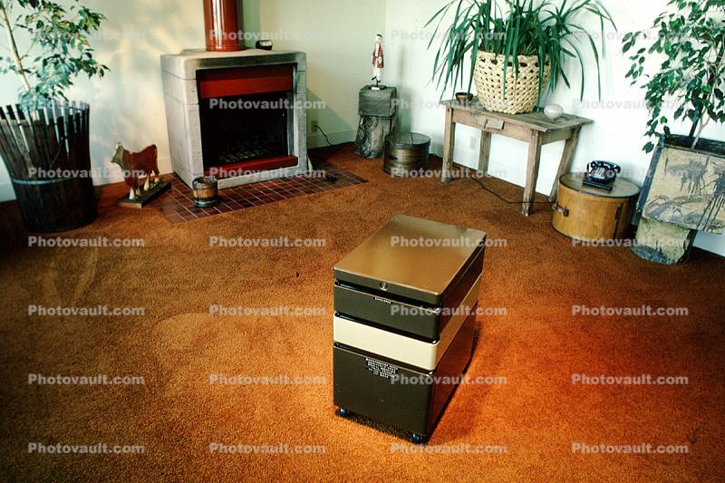 Drawers, fireplace, carpet, Furniture, potted plants, 1979, 1970s