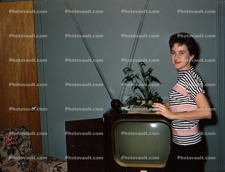 Television, Rabbit Ears, Woman, Female, 1950s