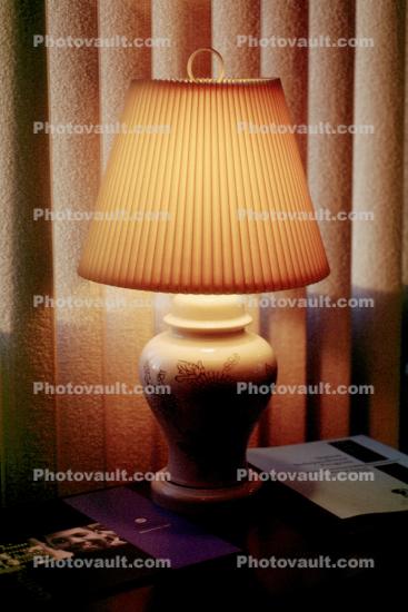 Lamp, lampshade