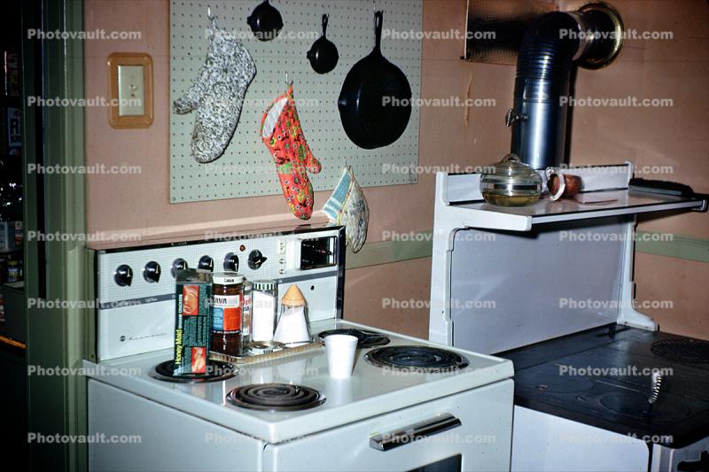 Electric Stove, frying pan, Kitchen Mittens, Wood Burning Stove, 1960s
