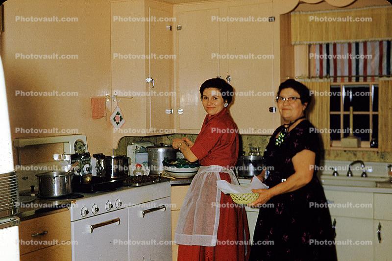 Women Preparing Food in the Kitchen, Apron, glasses, 1950s