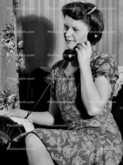 Woman, Dial Phone, Chatting, Talking, Smiles, 1940s
