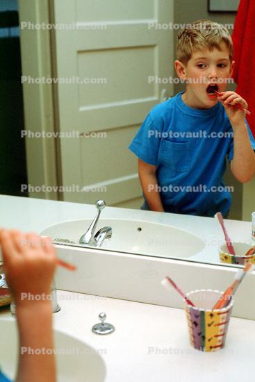 bushing teeth