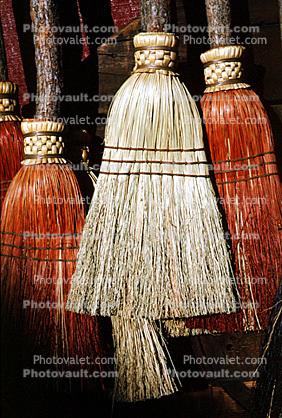 broom texture