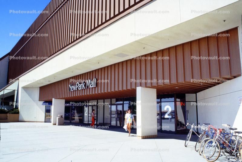 New Park Mall, building, store, Shopping Center, mall, signage, Newark, 1980s