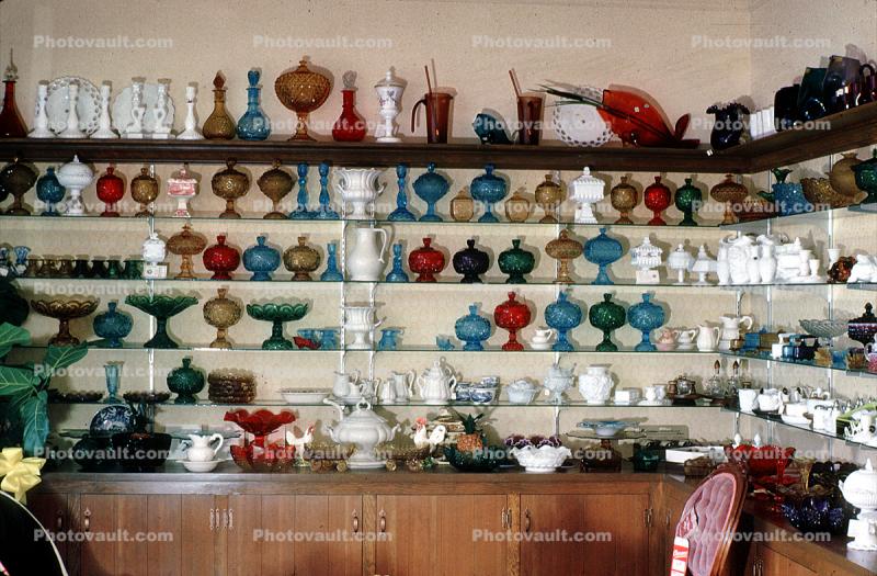 nick nacks, Glass Products, shelves, 1950s