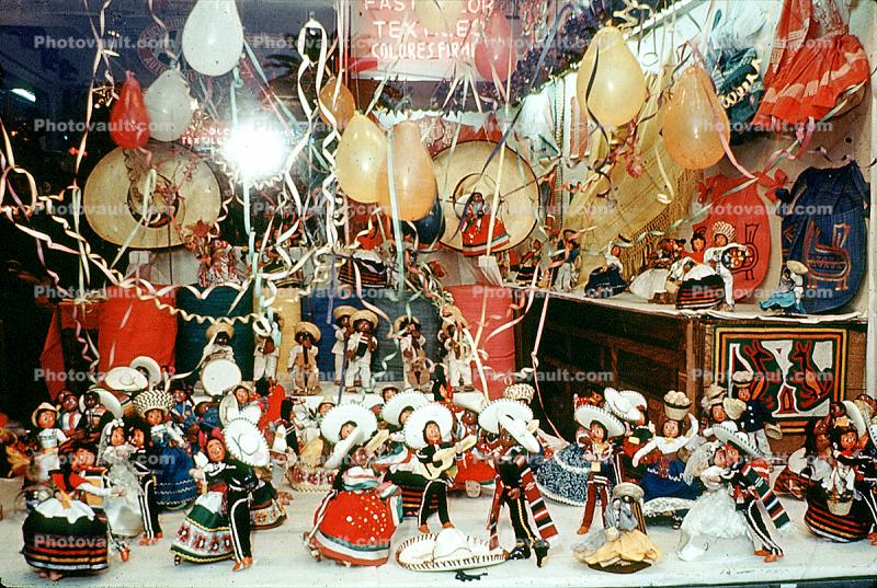 Mexican Trinkits, hats, dance, sombrero