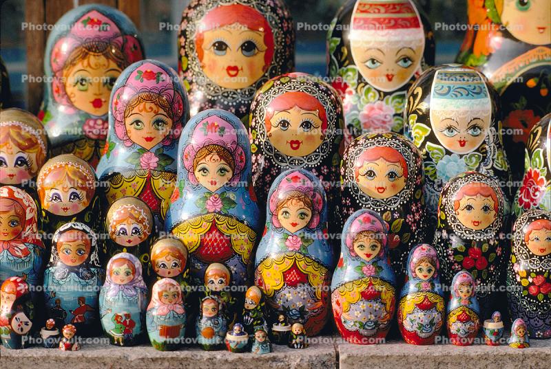 Matryoshka, Russian Nesting Dolls, Moscow Black Market