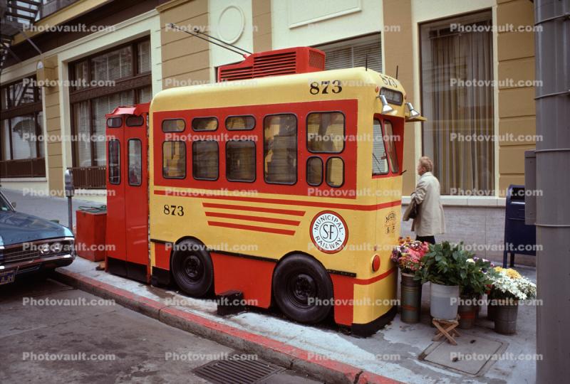 Muni Trolley Bus Flower Vendor, Downtown San Francisco, June 1976