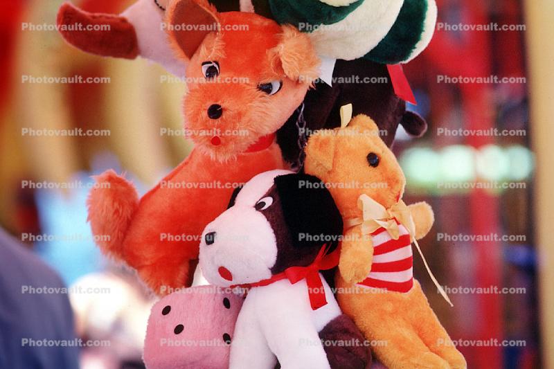 stuffed dogs, teddy bear, County Fair