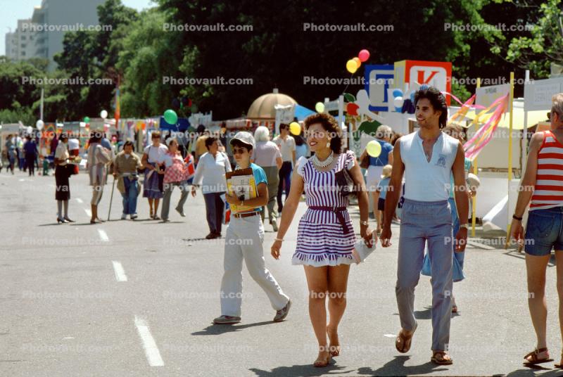 Woman, Man, Miniskirt, Jeans, Festival On The Lake