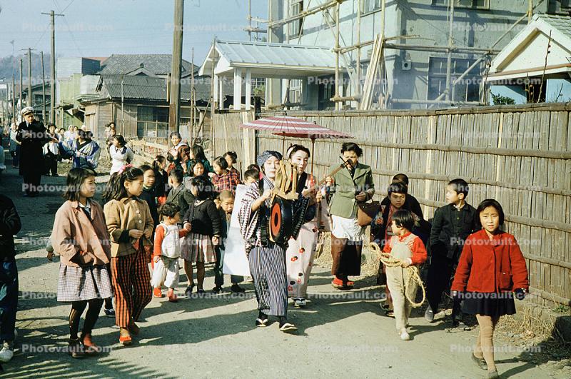 Crowds, Costume, Japan, 1950s