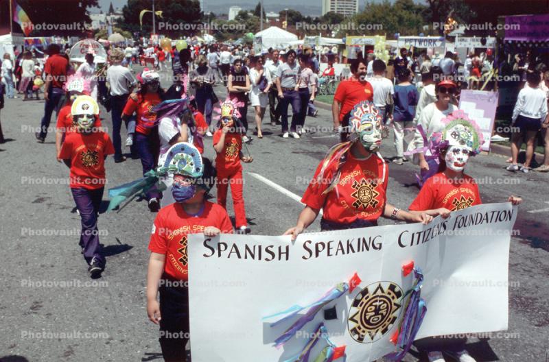 Spanish Citizens Foundation, Masks