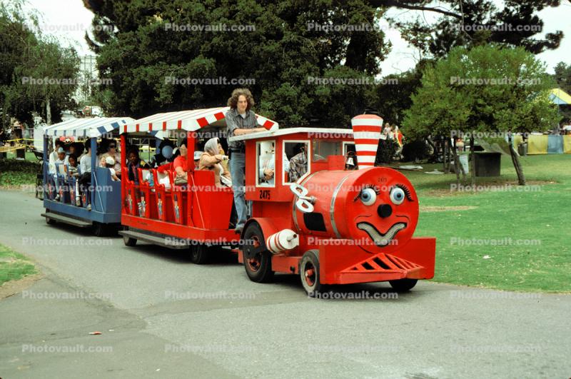Miniature Train, Smiles, Fun, Cowcatcher, Shuttle Bus