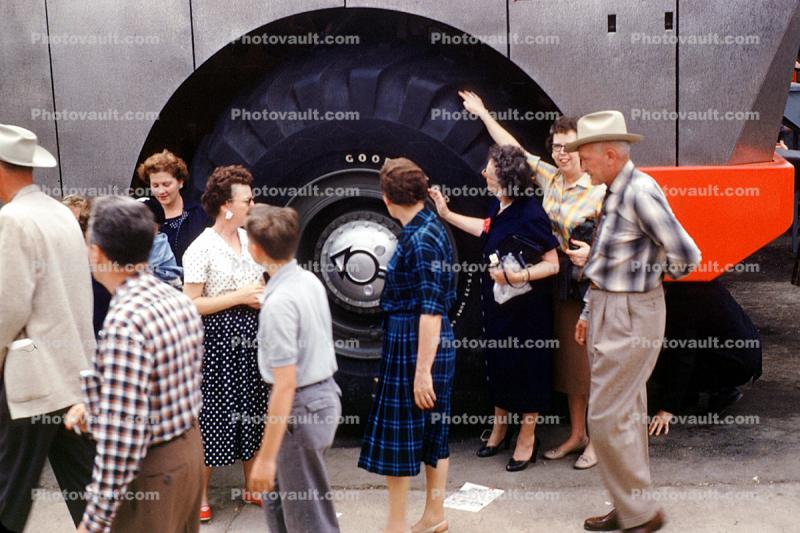 Tires for a Berliet T 100 (La Valbonne) 1959, Giant Truck, Oklahoma State Fair 1959, 1950s