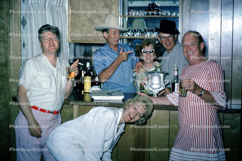 Crossdresser, Men in drag, 1950s, drunk, Liquor Bar, Funny, Smiles