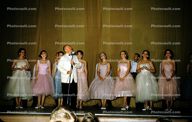 Talent Contest, Singing, Pageant, Microphone, Singer, Formal, Dress, 1940s