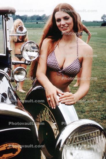Woman, Bikini, Cleavage, 1960s