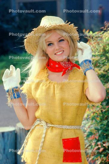Lady, Cowgirl, Burlap Dress, Skirt, Straw Hat, Blonde, gloves, belt, Sadie Hawkins, 1960s