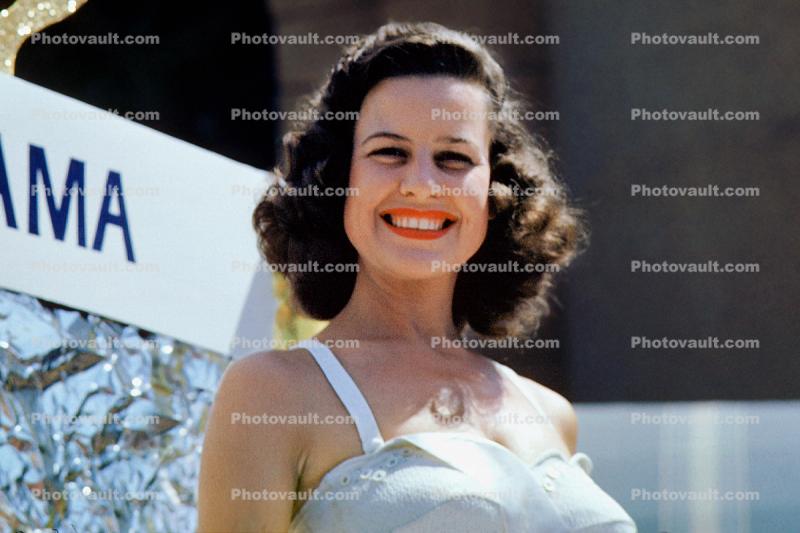 miss Alabama float, crown, Miss Universe Parade, Long Beach, California, 1955, 1950s
