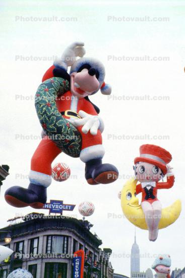 Goofy Claus, Betty Boop, Macy's Thanksgiving Day Parade, Balloon
