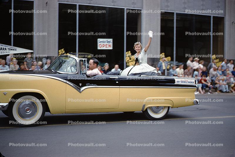 Queen, 1956 Ford Fairlane Sunliner, convertible, 1950s