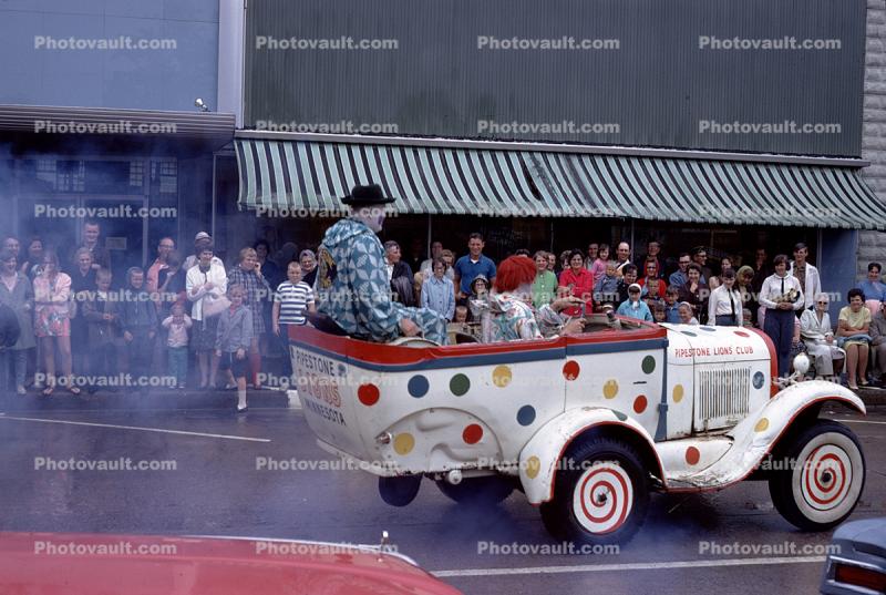 Exhaust Fumes, Clown, funny car, Pipestone Lions Club, August 1967, 1960s