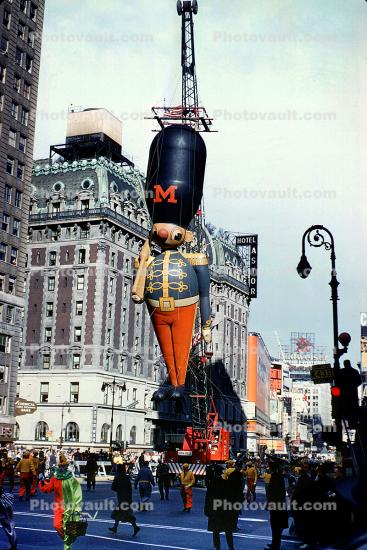 M, Tin Soldier, Helium Balloon, Macy's Thanksgiving Day Parade, Toy soldier, 1949, 1940s