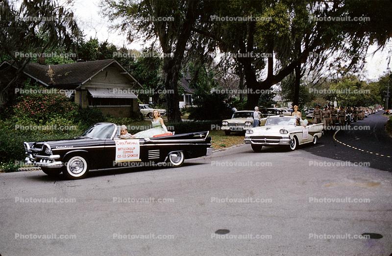 Plymouth Fury, Ford Fairlane, Lakeland Parade, street, road, 1959, 1950s
