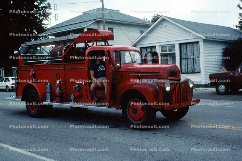 Fire Engine, Sulfer Springs Sesquicentennial Parade