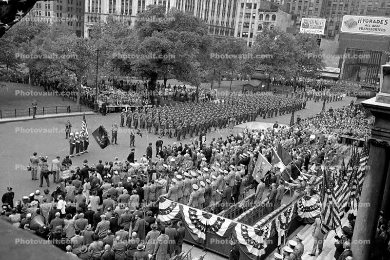 Soldiers Marching, General Douglas A MacArthur, Parade, April 20, 1951, 1950s
