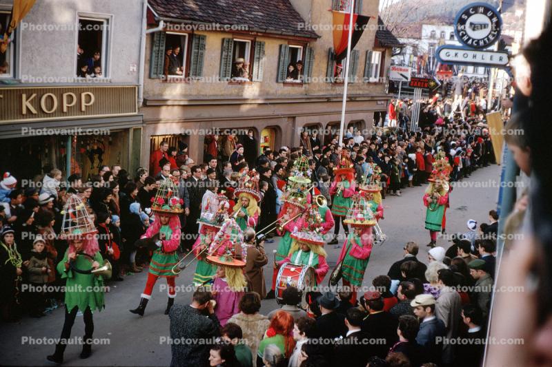Katzenmusiken, Fasnet, Parade, Carnival, Schramberg, Baden-Wurttemberg, Germany, Black Forest, People, Crowds, crowded, marching band, music, spectators